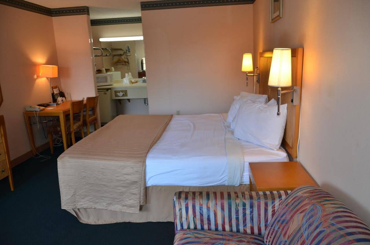 Days Inn Cheraw Eksteriør bilde