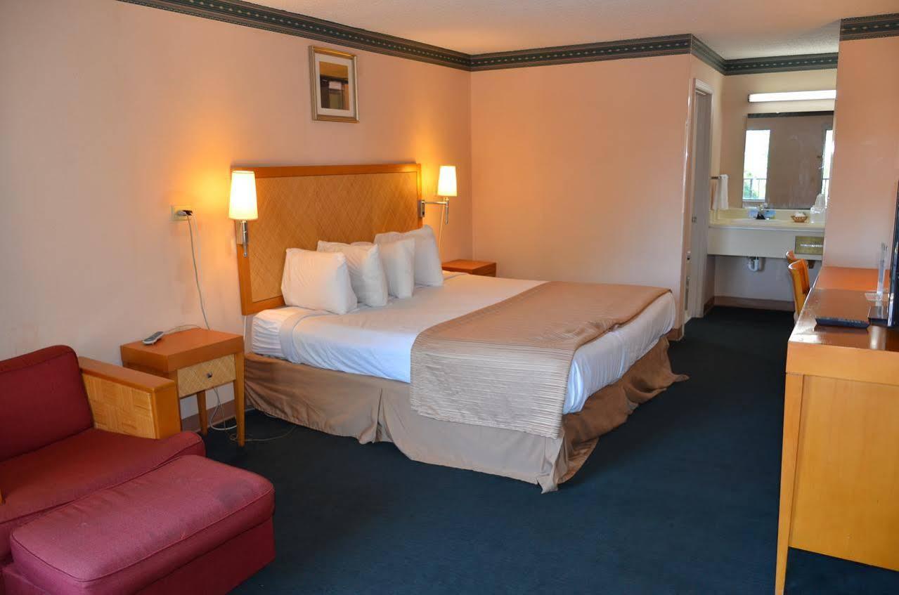 Days Inn Cheraw Eksteriør bilde