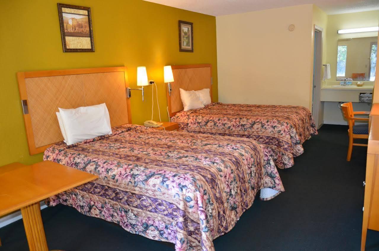 Days Inn Cheraw Eksteriør bilde
